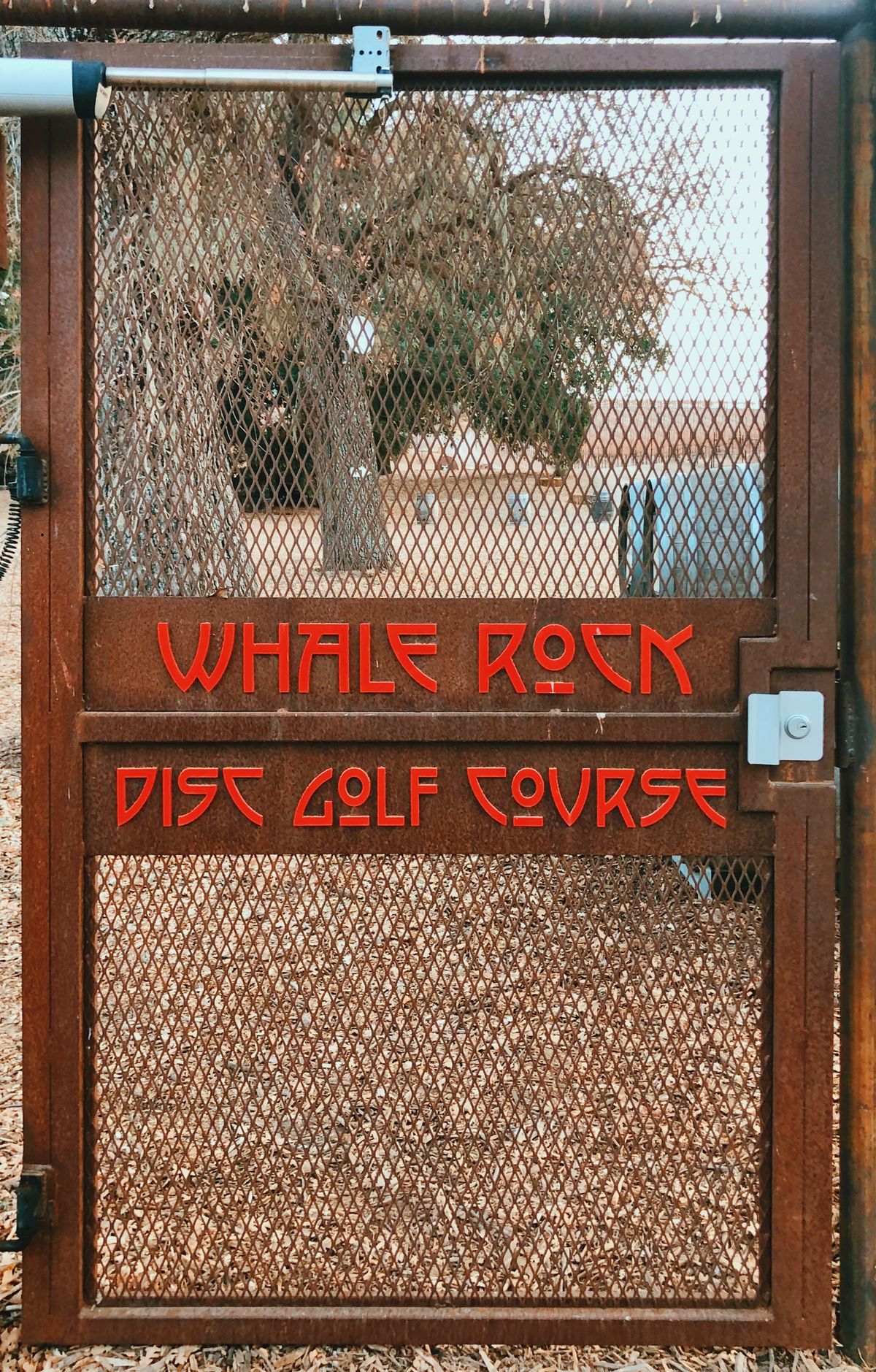 Entrance/Exit to the course