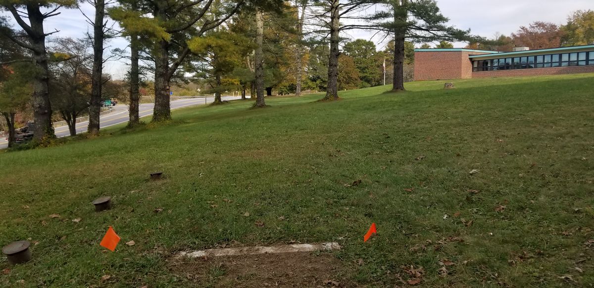 Hole 8 tee