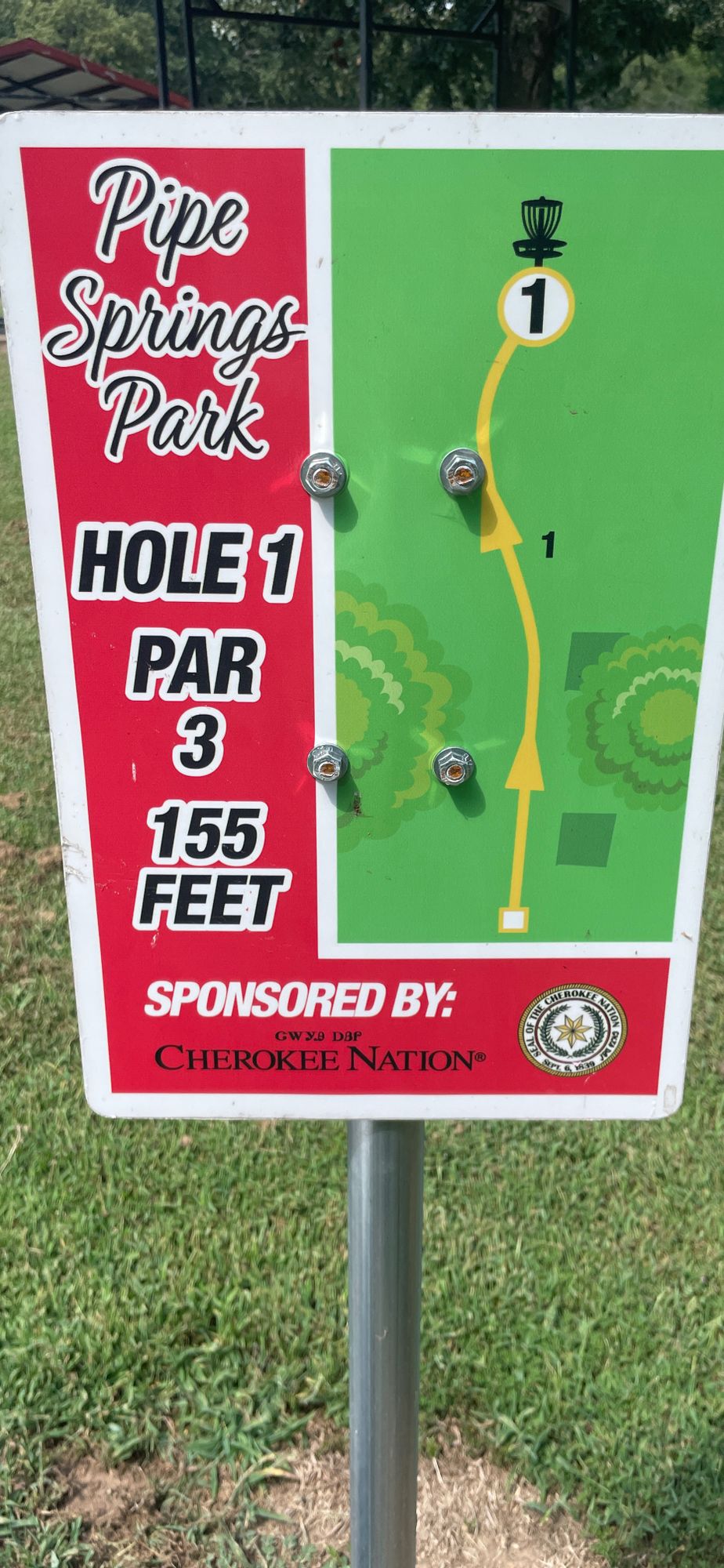Short beginner holes
