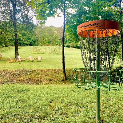Hole 18 basket (looking towards tee)