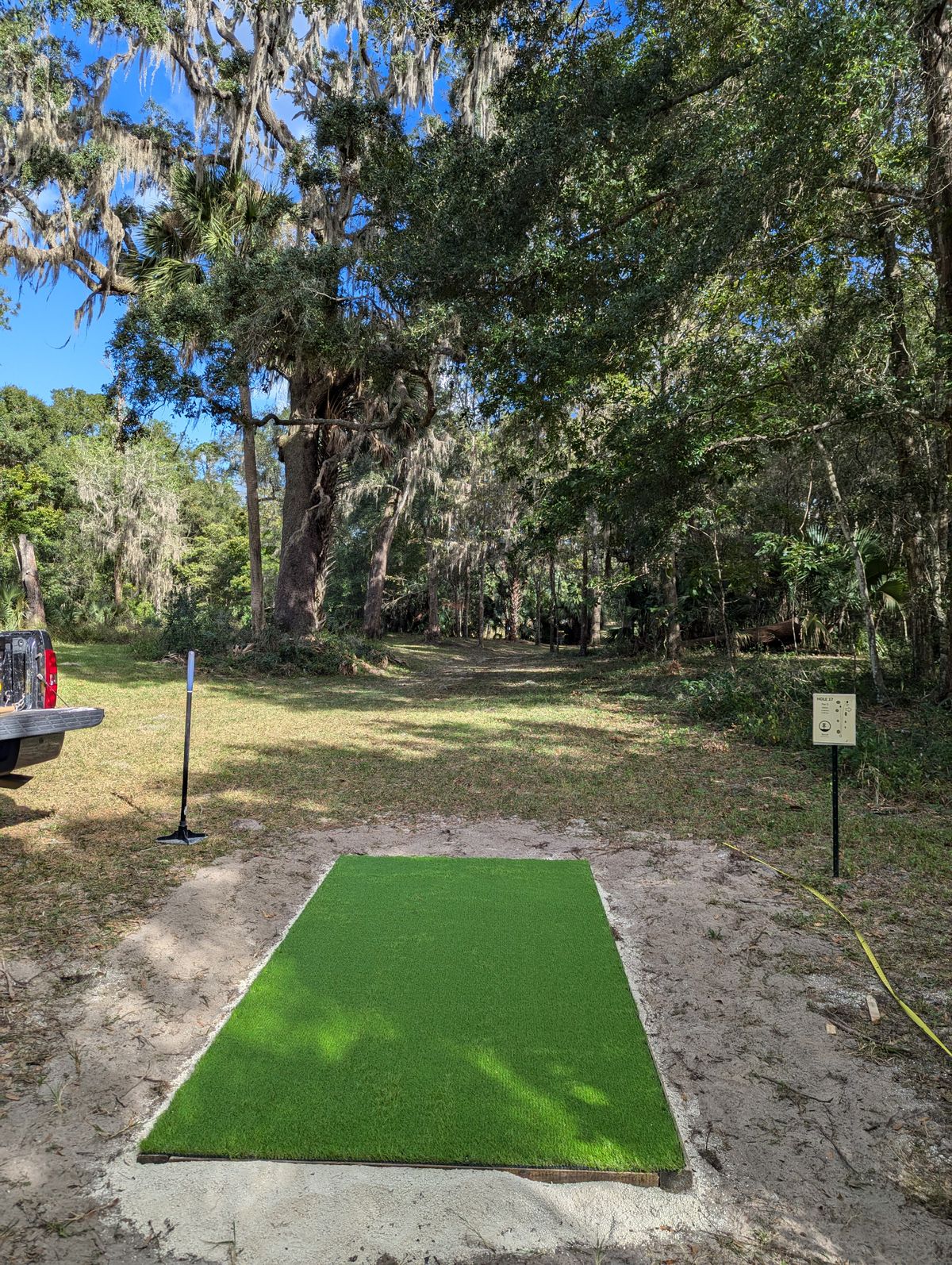 Hole 17 short pad