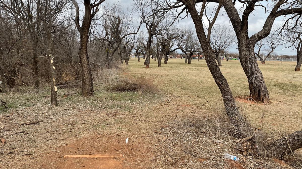 Hole 8