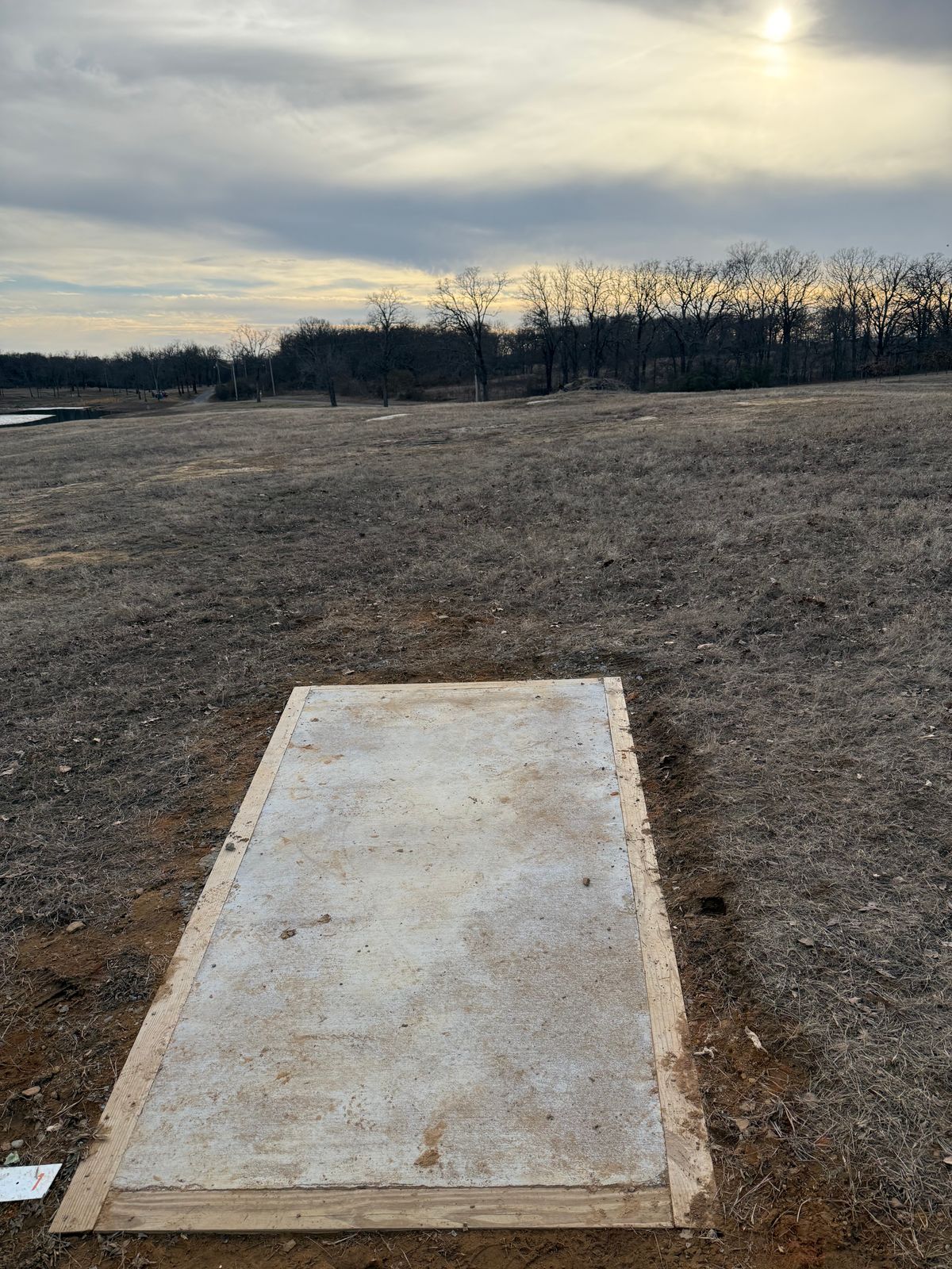 Hole 1 Tee and fairway