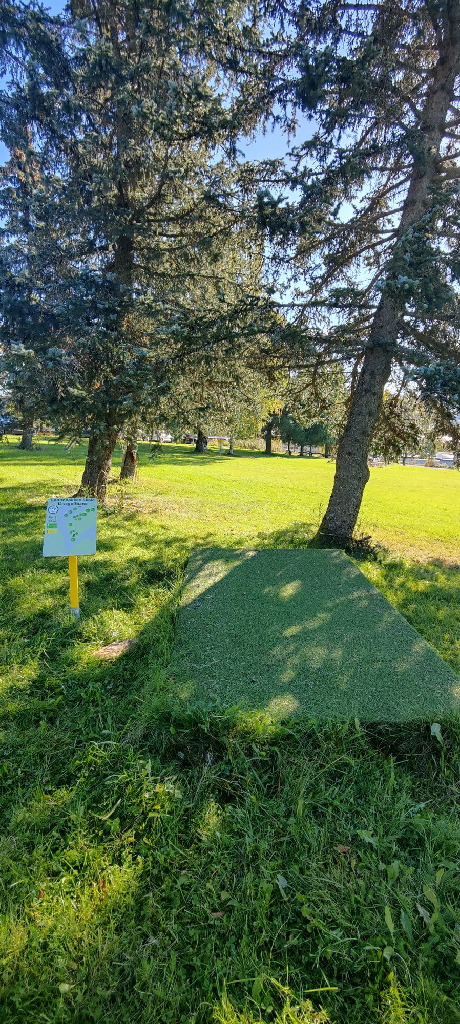 Hole 2, low ceiling