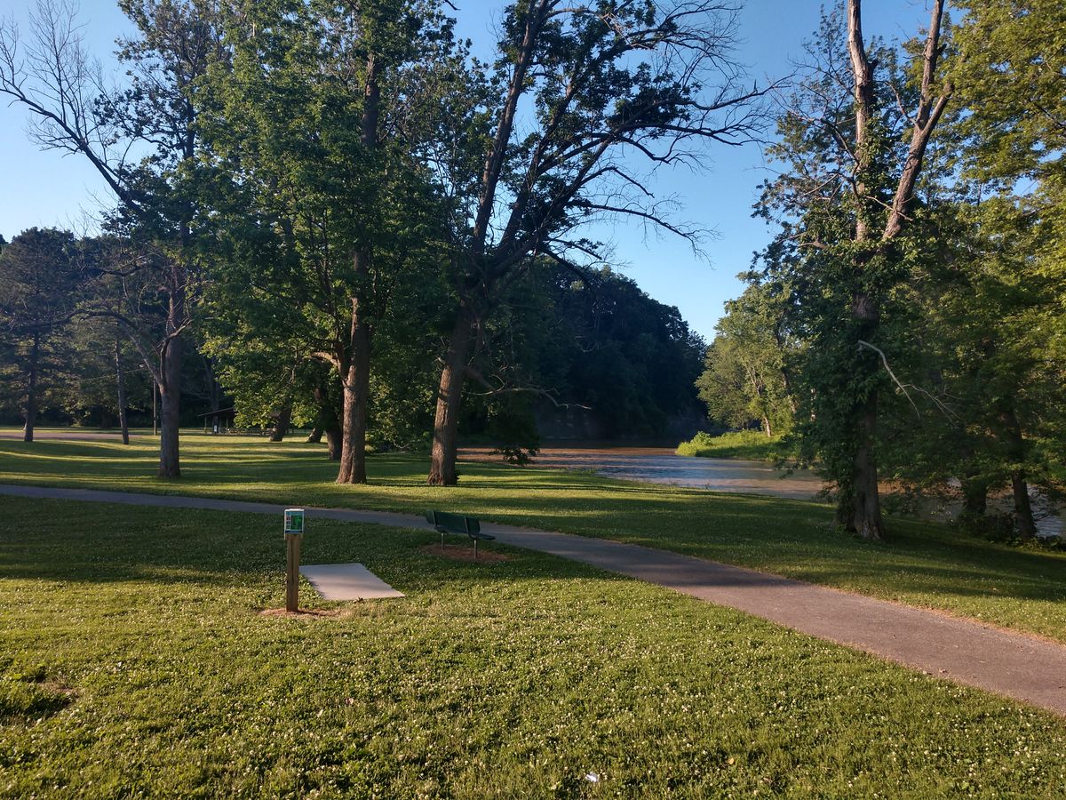 Hole 4