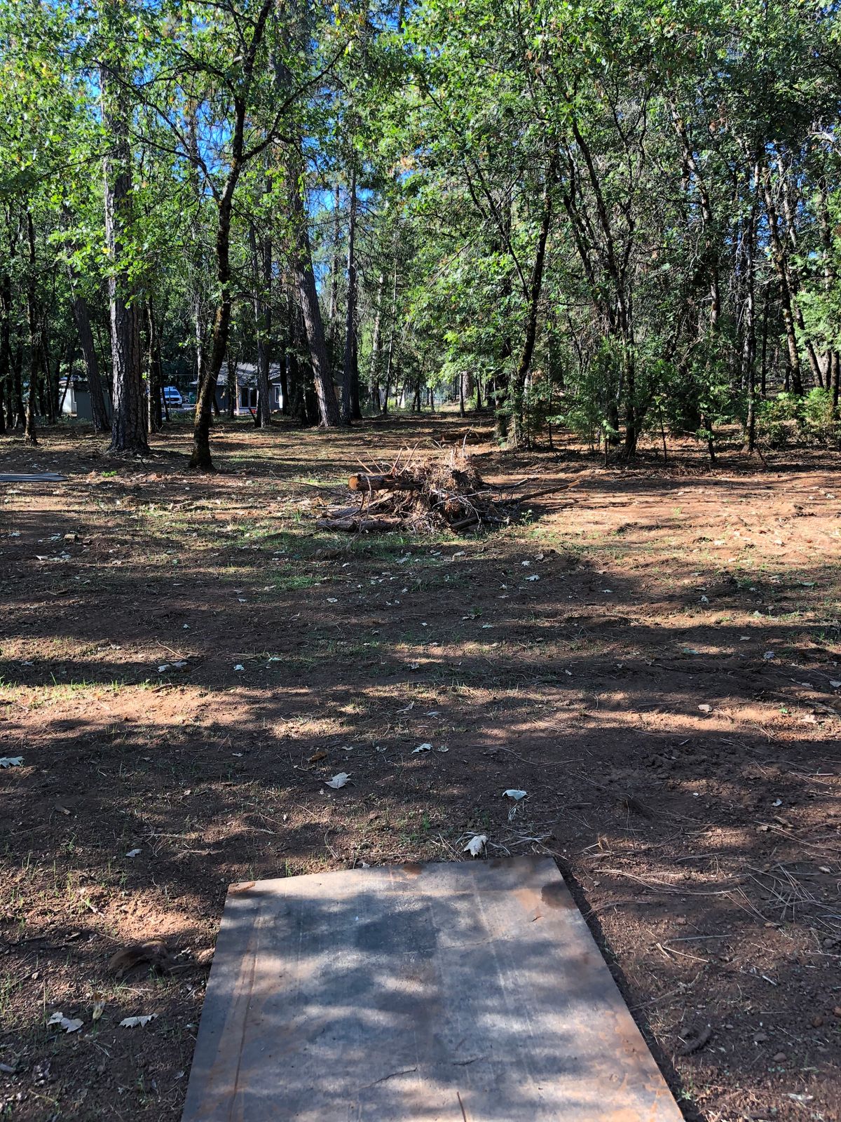 Tee 4