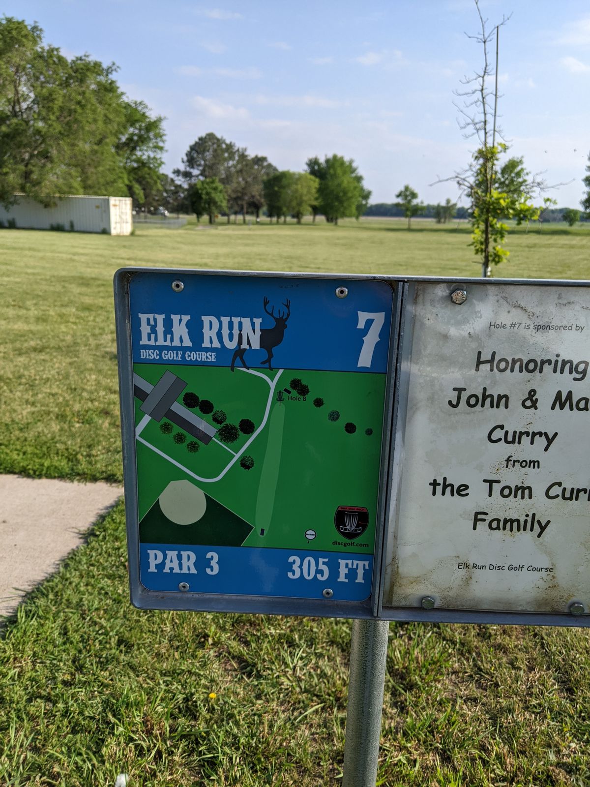 Hole 7 sign