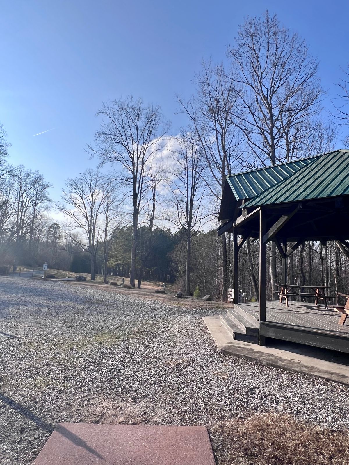 Hole 1 Gold Tee Pad/Fairway.