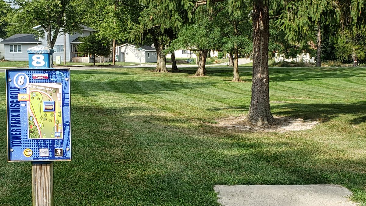 Hole 8 Red tee