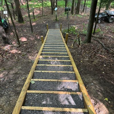 Stairs to pad 15