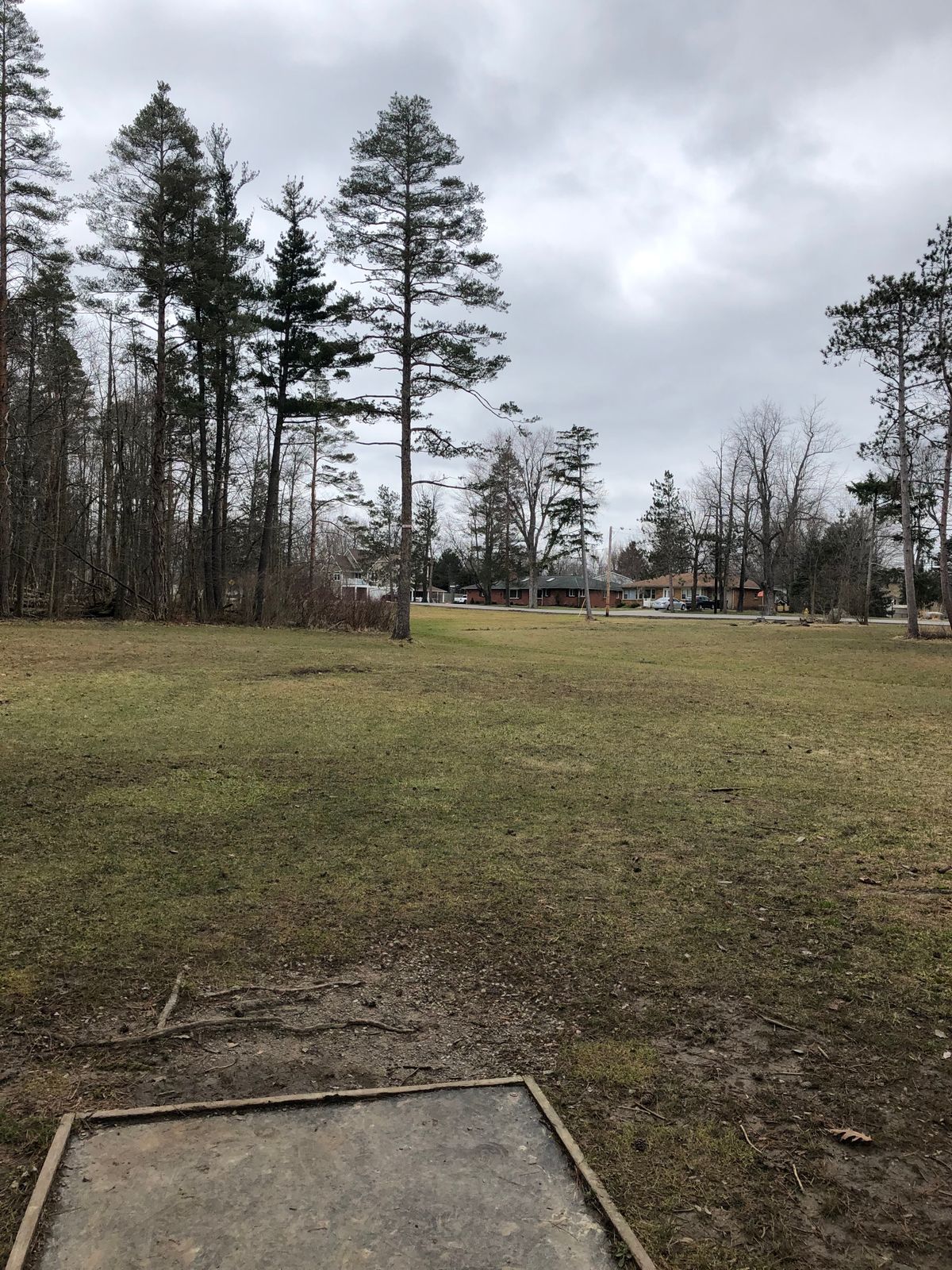 4th tee mando left