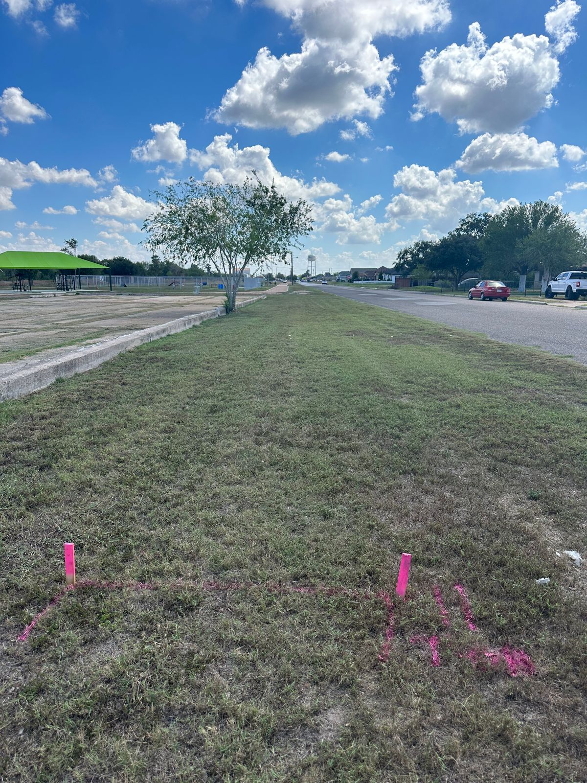 Tee pad for 11 , must stay right of tree