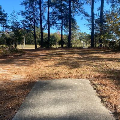 Hole 3 Green Tee
