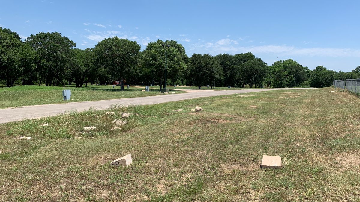 Hole 16