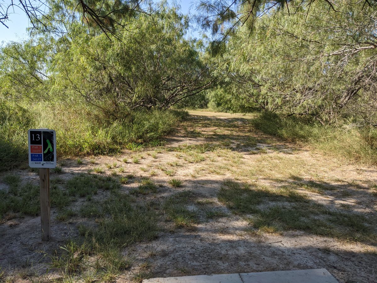 #13 short tee pad