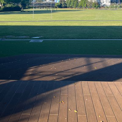 Hole one tee pad