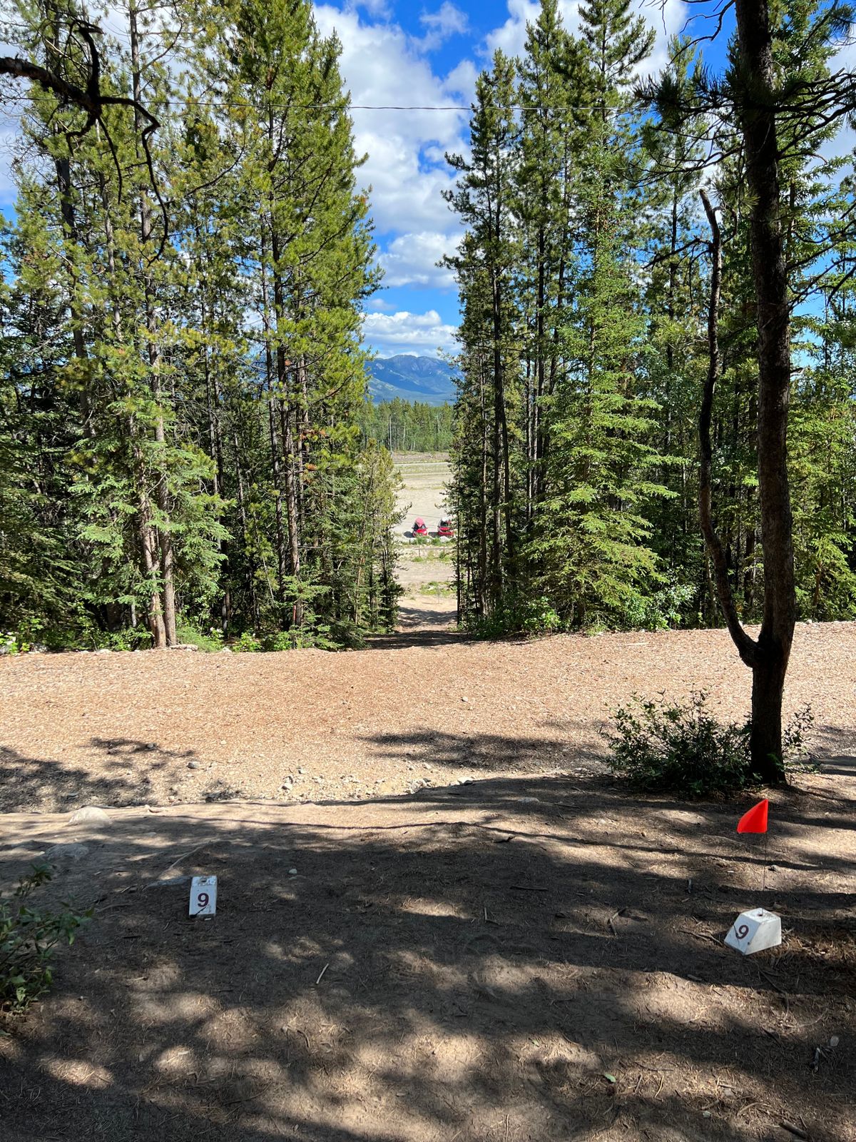 Hole 9 whites