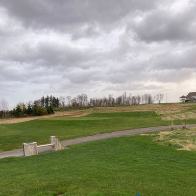 Hole 9 Blue & Red tee