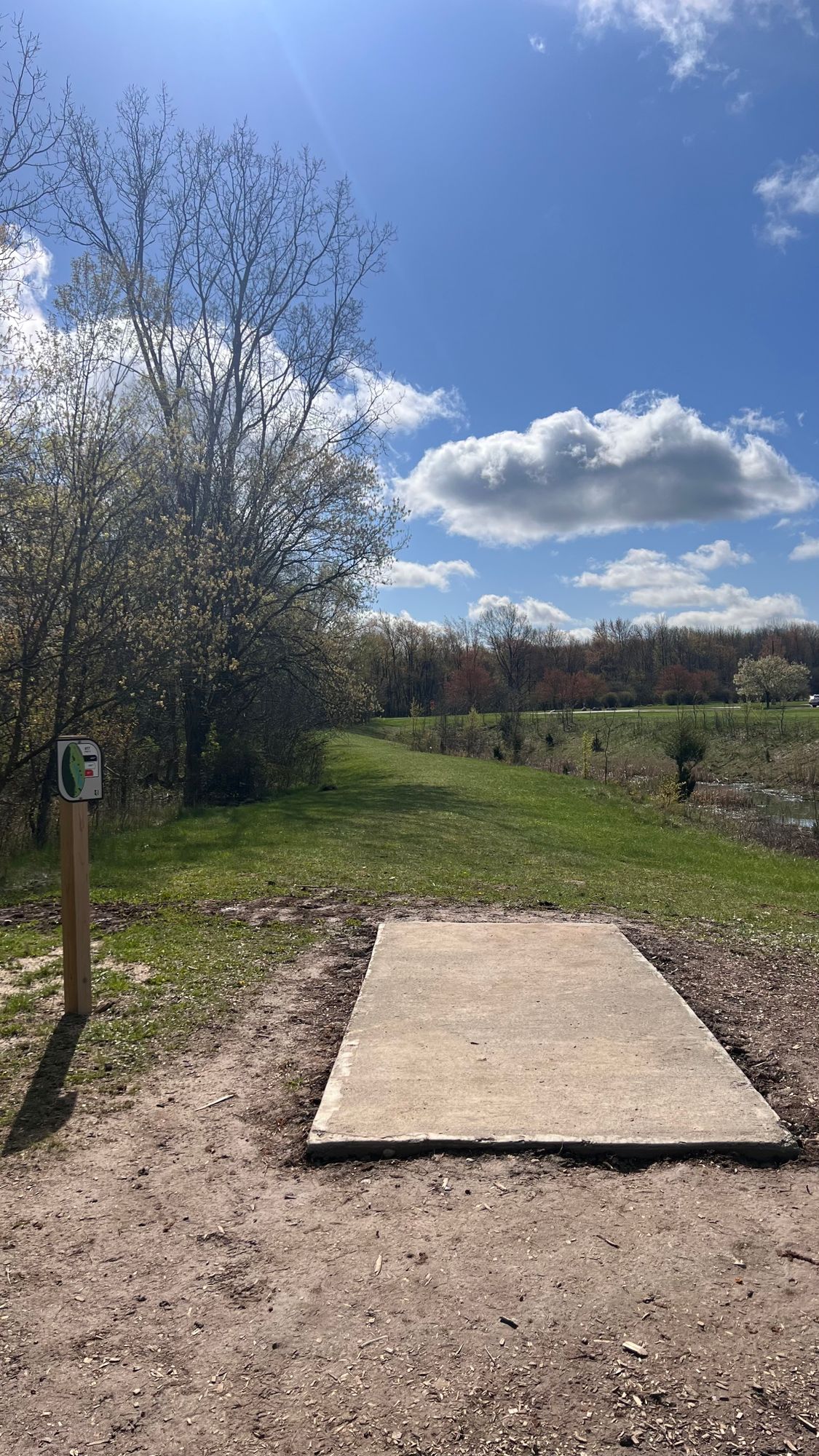 Hole 17 long tee pad