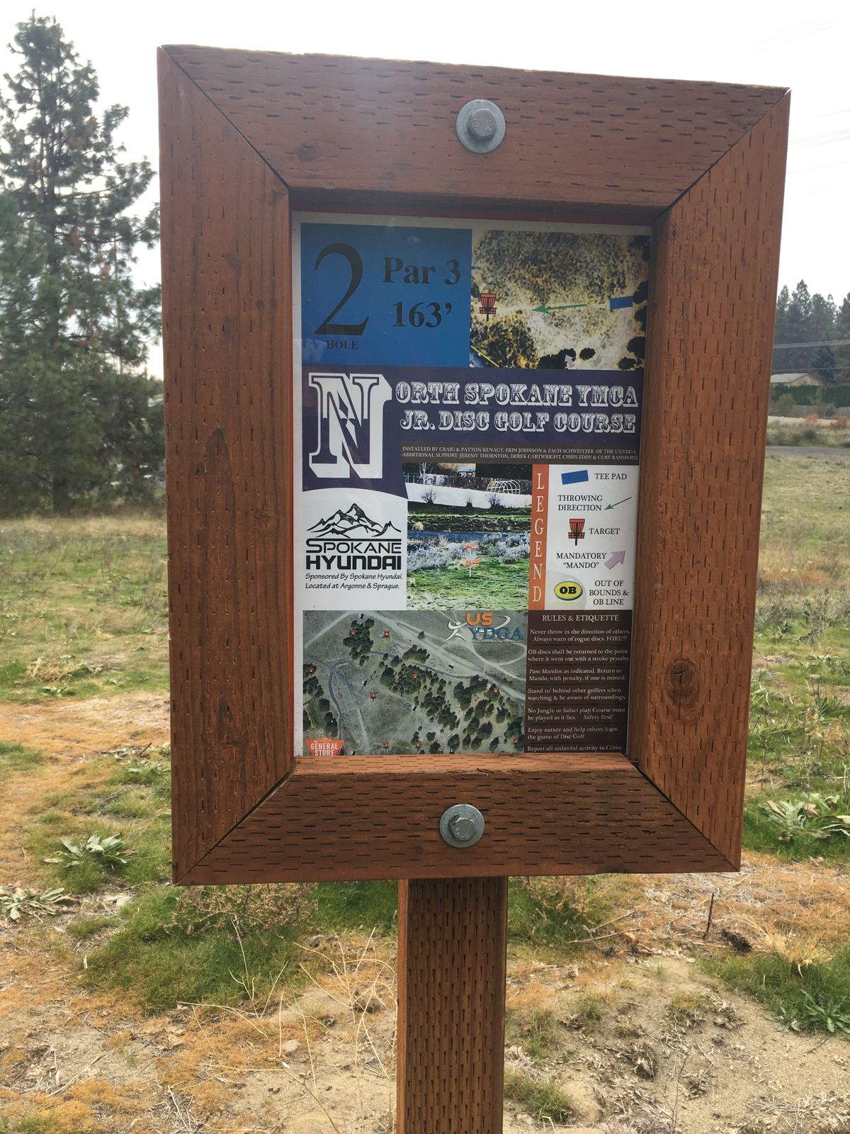 Sign for hole 2