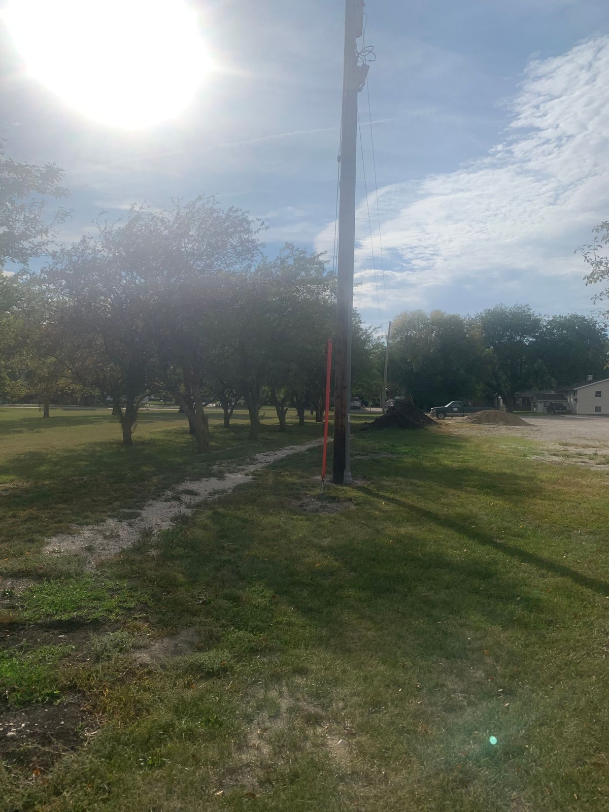 Mando pole on hole 6