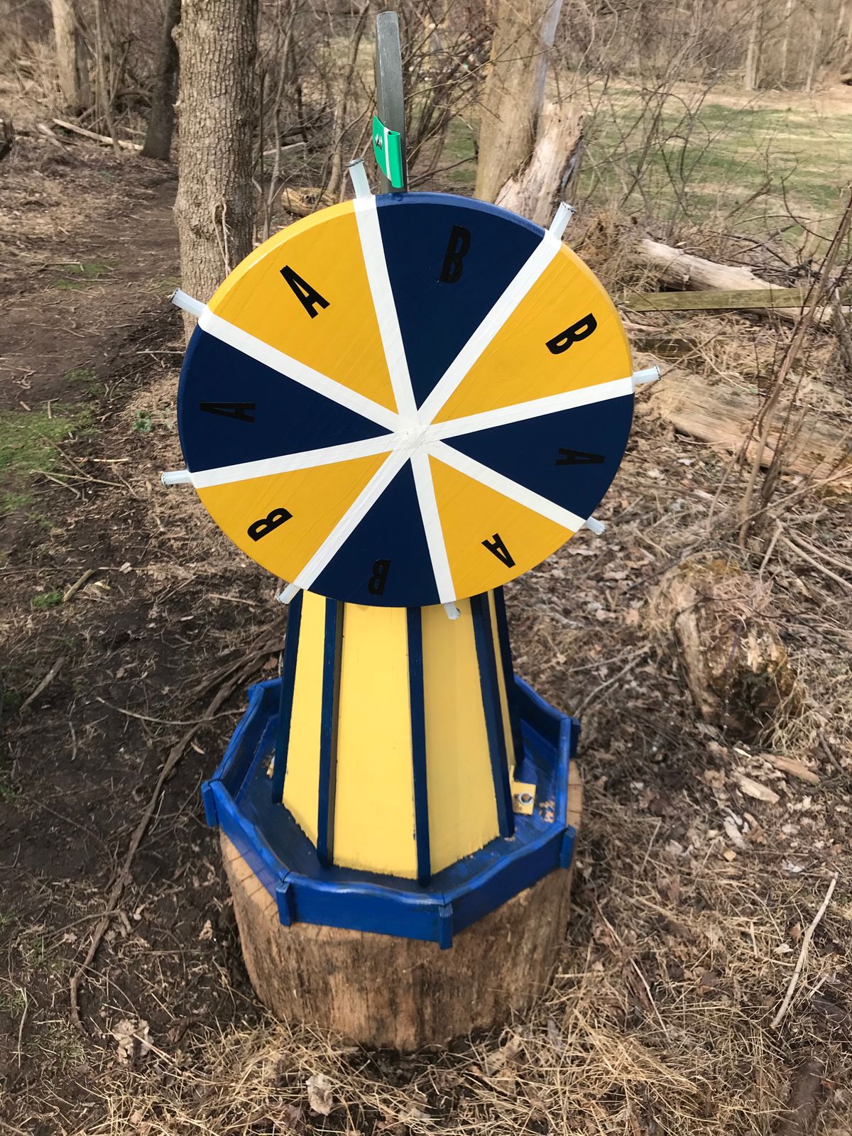Mando hole on 15. Spin the wheel to see which cage and which direction you need to throw.