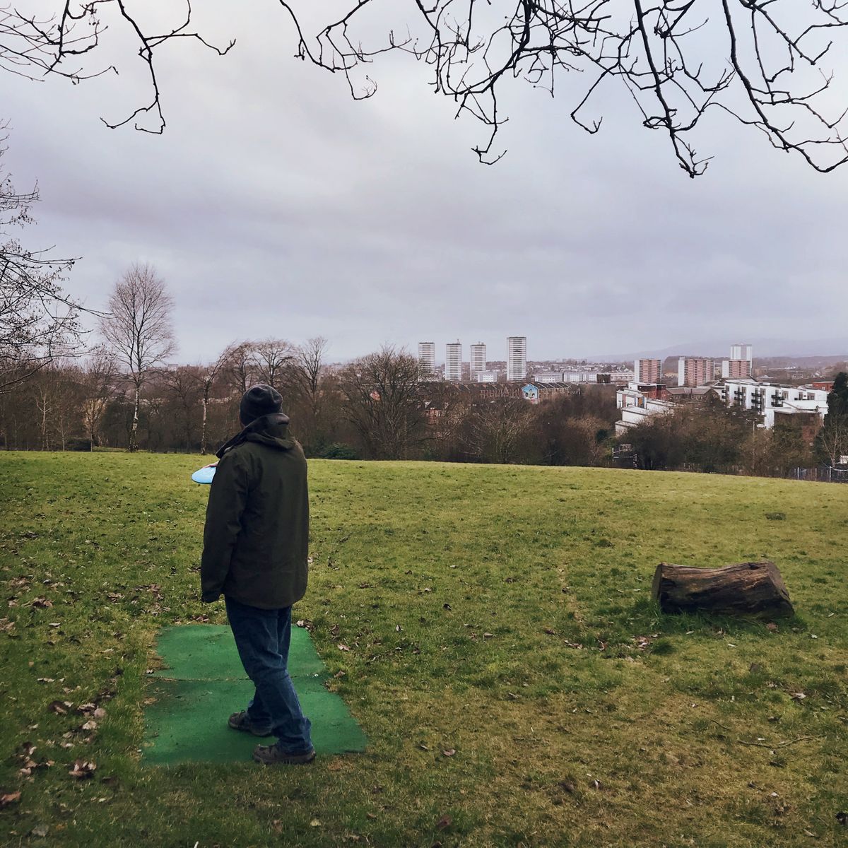 Tee with a view; looking out over Glasgow 🙌