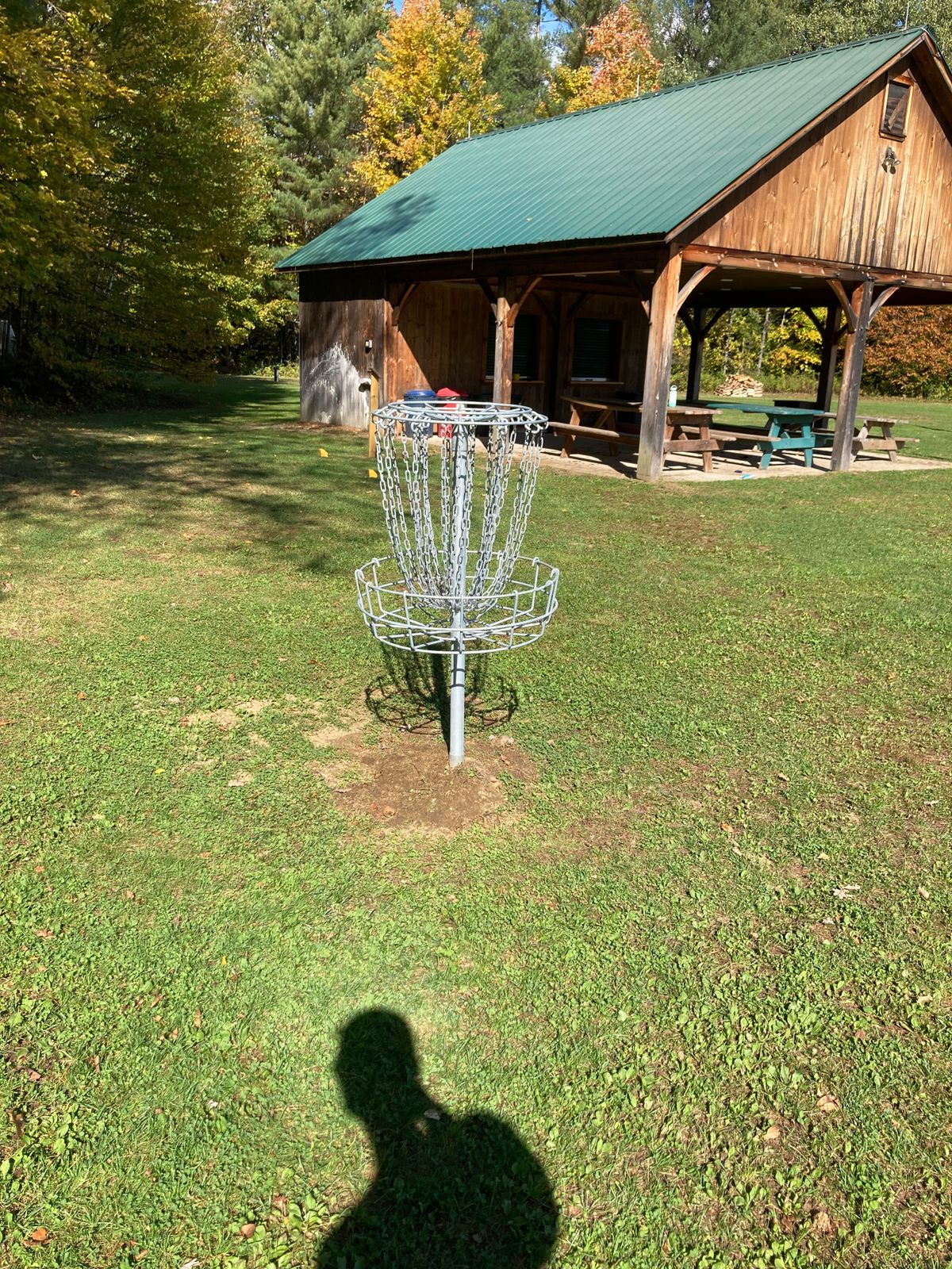 Hole 4 basket