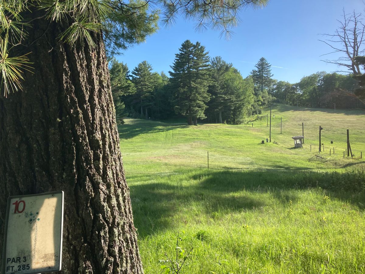Hole 10 Tee