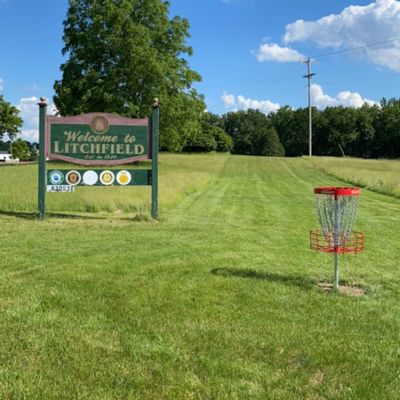 Hole 5 basket
