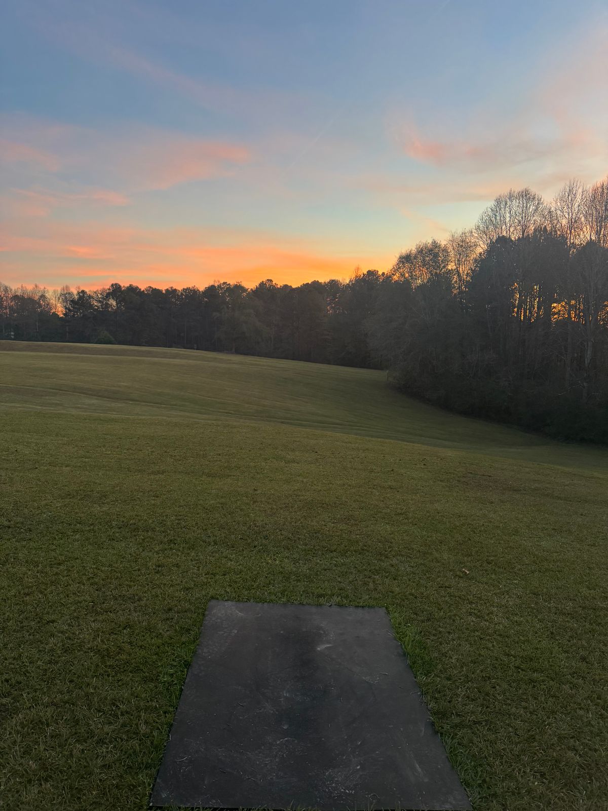 Hole 14 short Teepad