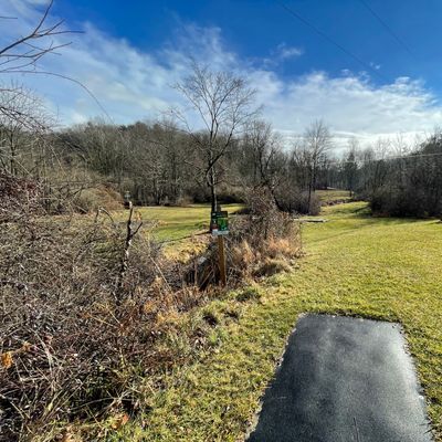 Hole 2 long tee