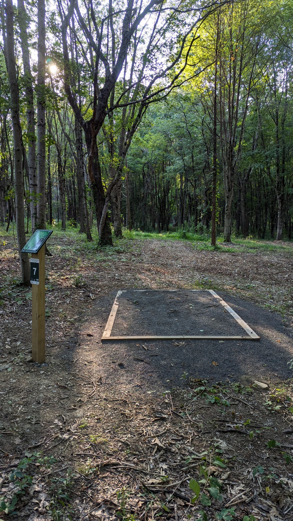 Hole 7 tee, 280' to pin