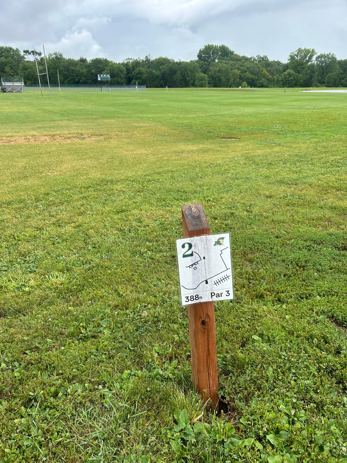 Hole 2 sign