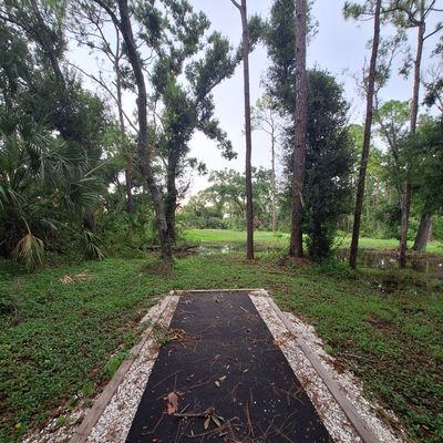 Hole 1 tee pad