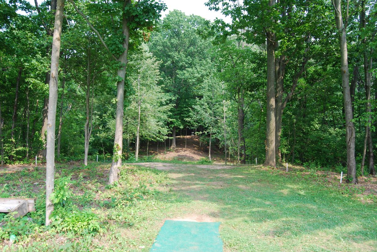 Hole 1 short tee pad position