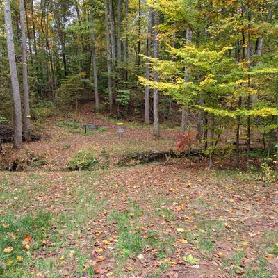 The approach to hole 4b