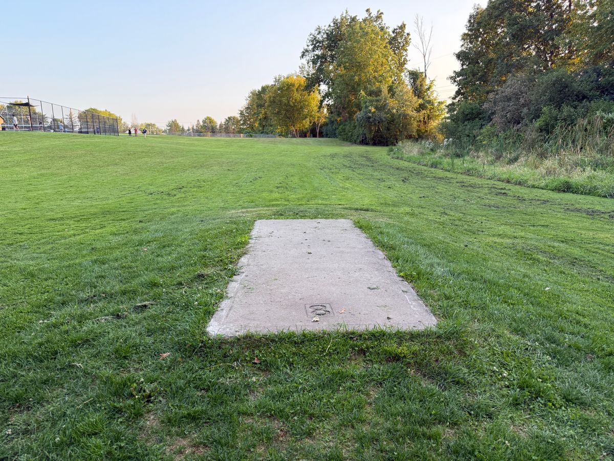 Hole 8 Tee