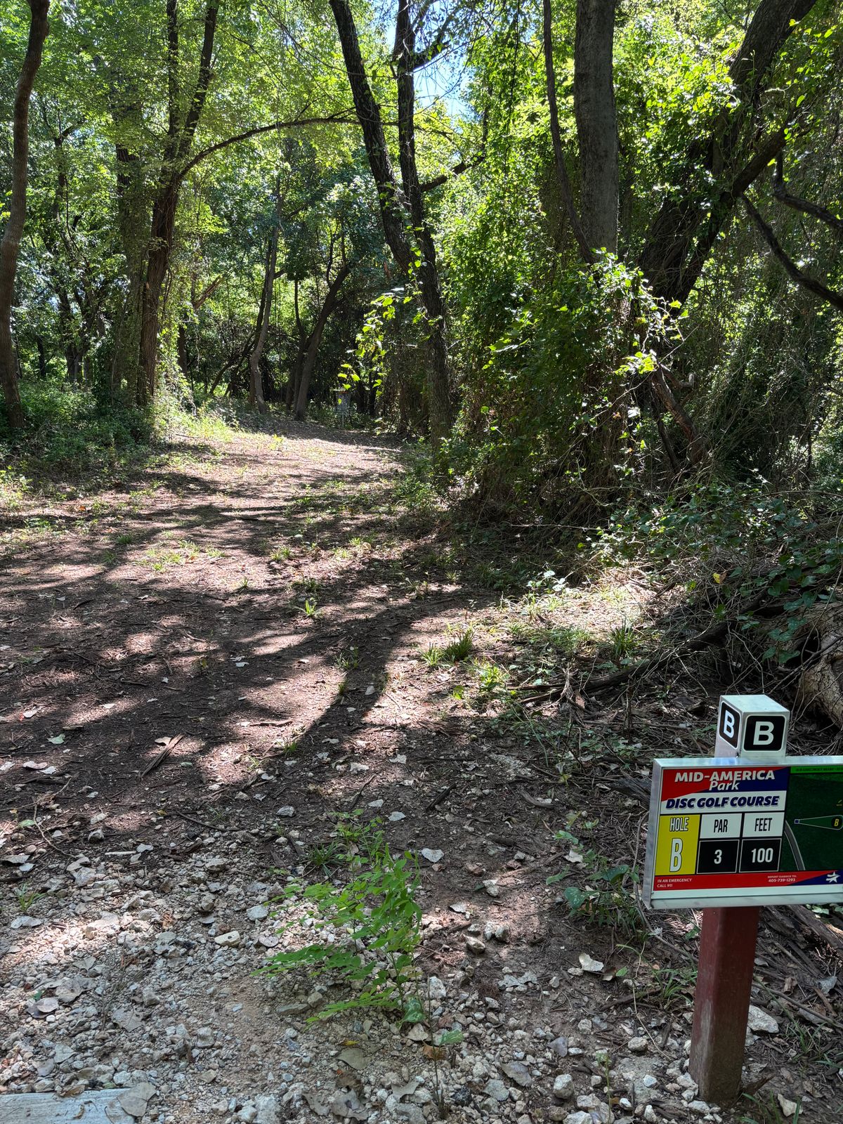 Hit the 100’ forehand on the warm-up course hole B