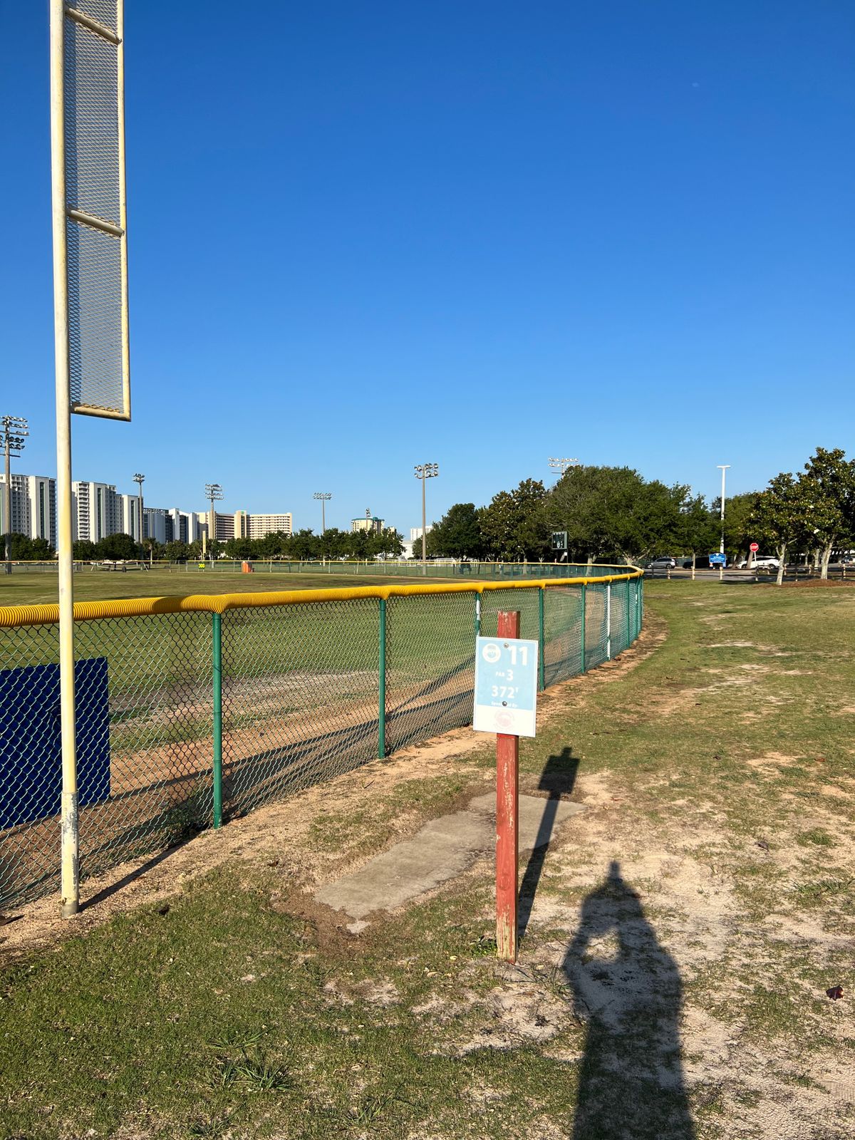 Bootleg left around back of outfield