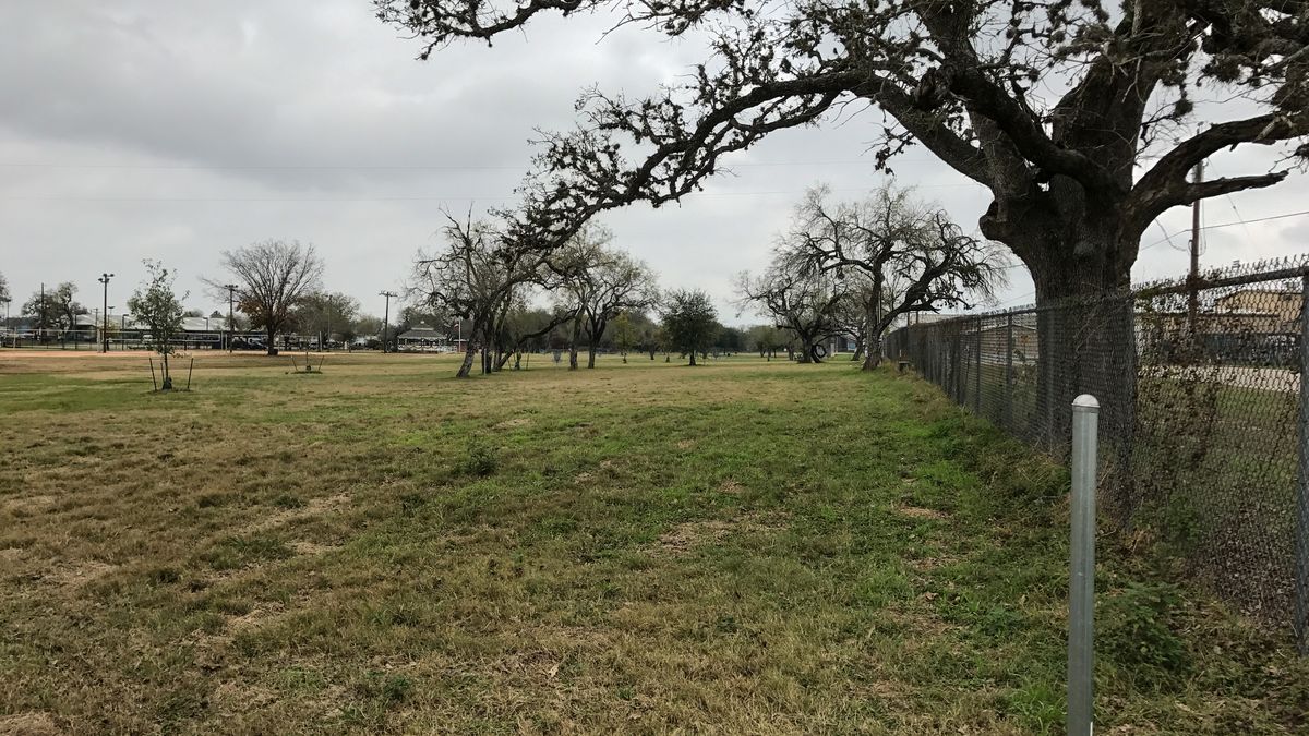 Hole 4