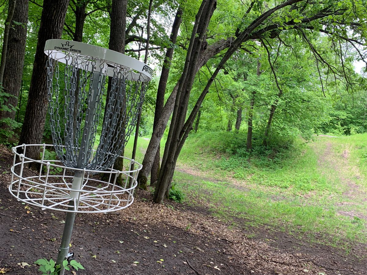 Nice Dynamic Patriot baskets at this course.