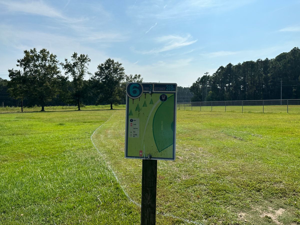 Hole 6 Sign