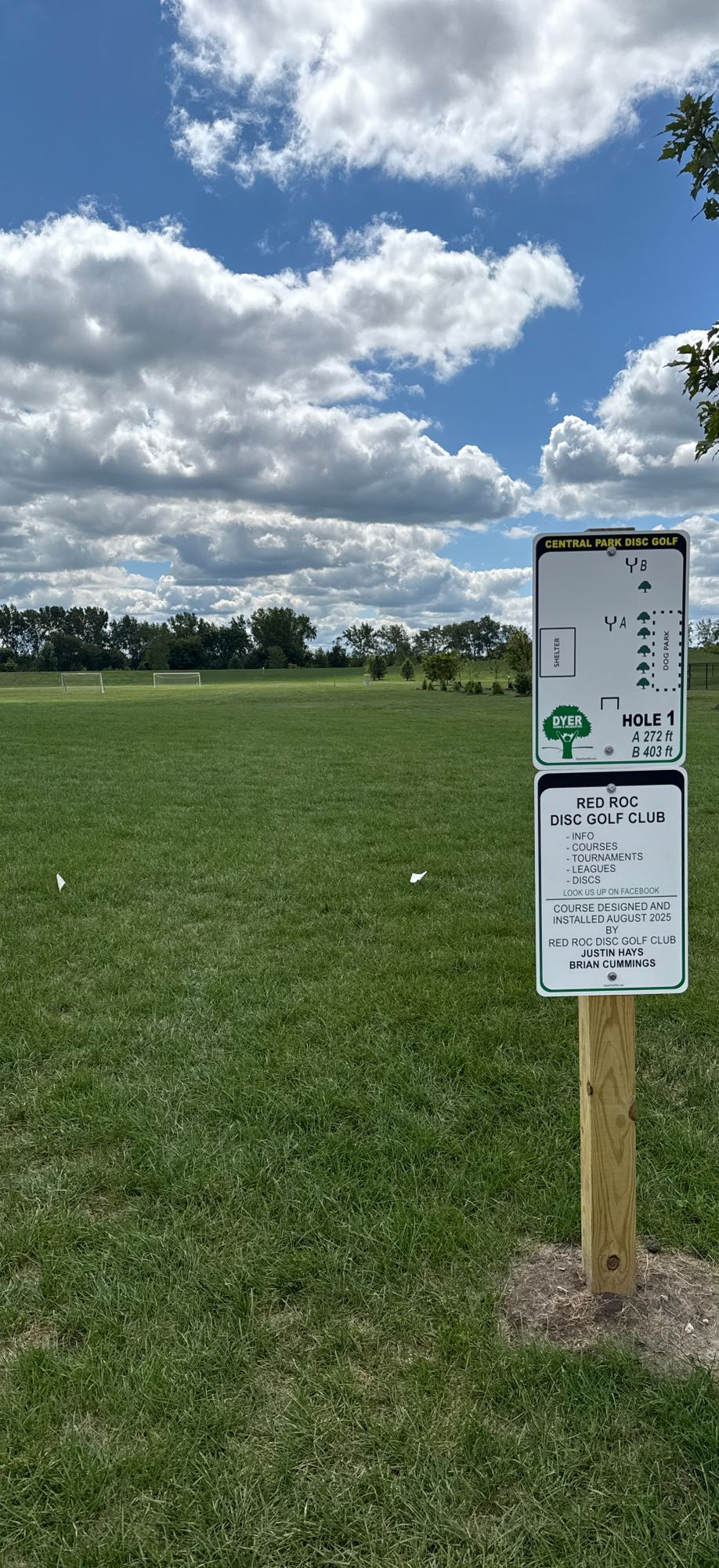 Hole 1 :