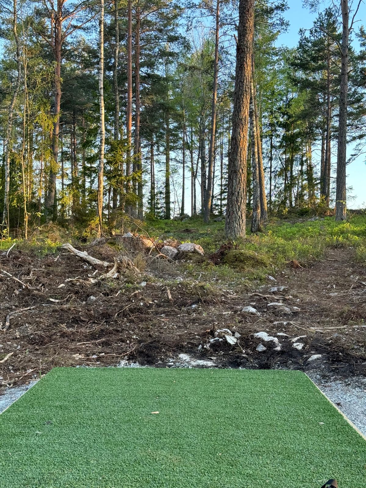 Tee hole 8