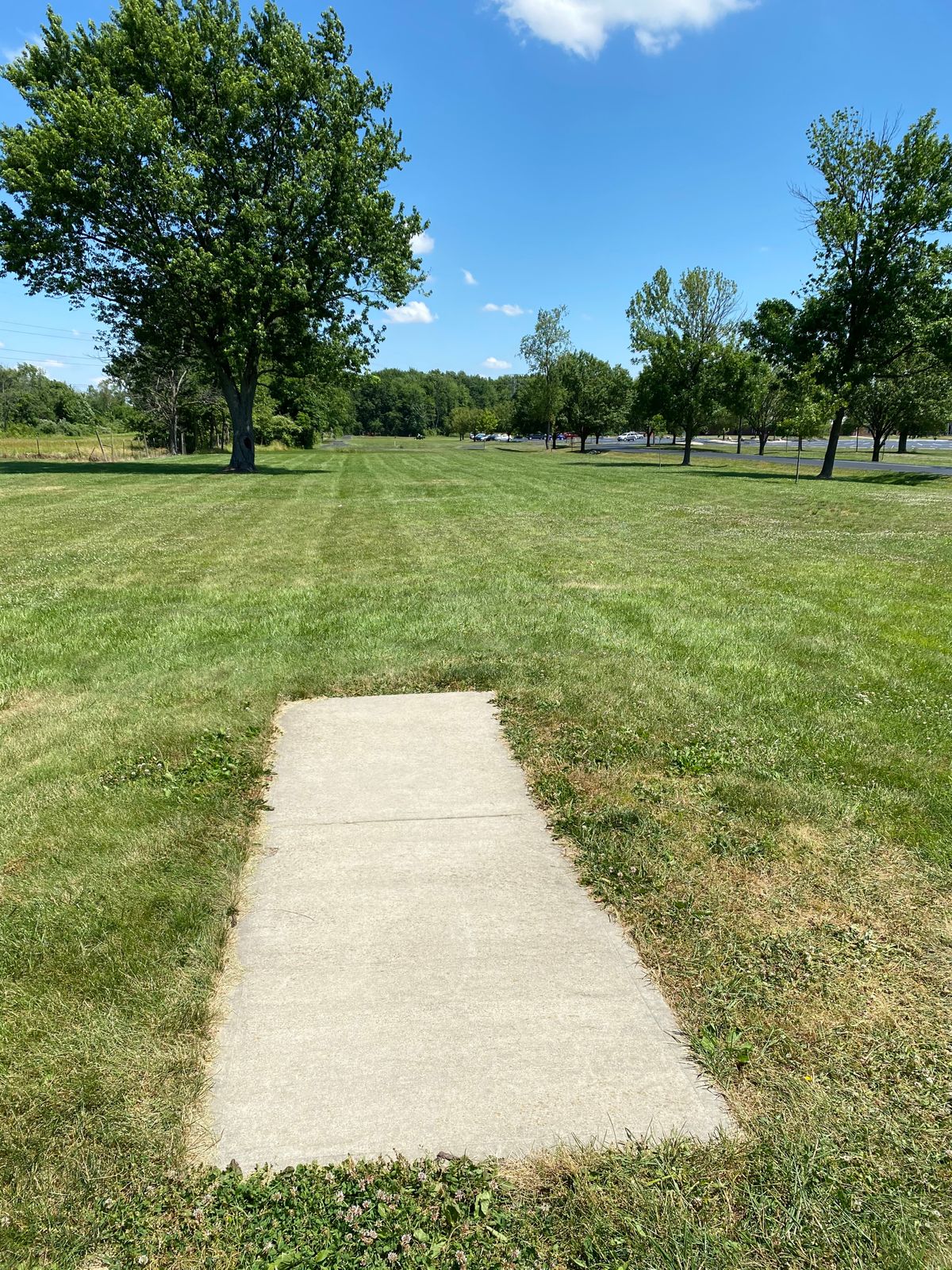 Hole 16 (Tee Box)