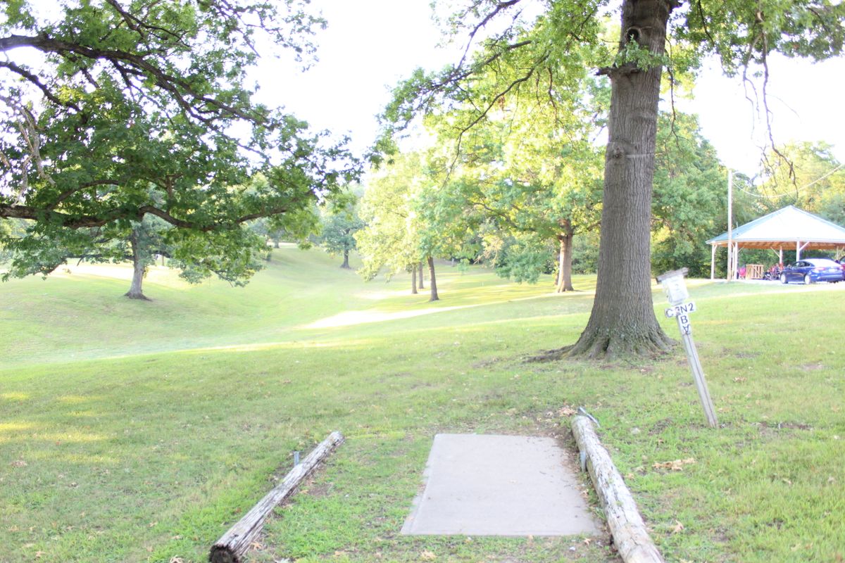 Hole 2 (Tee)