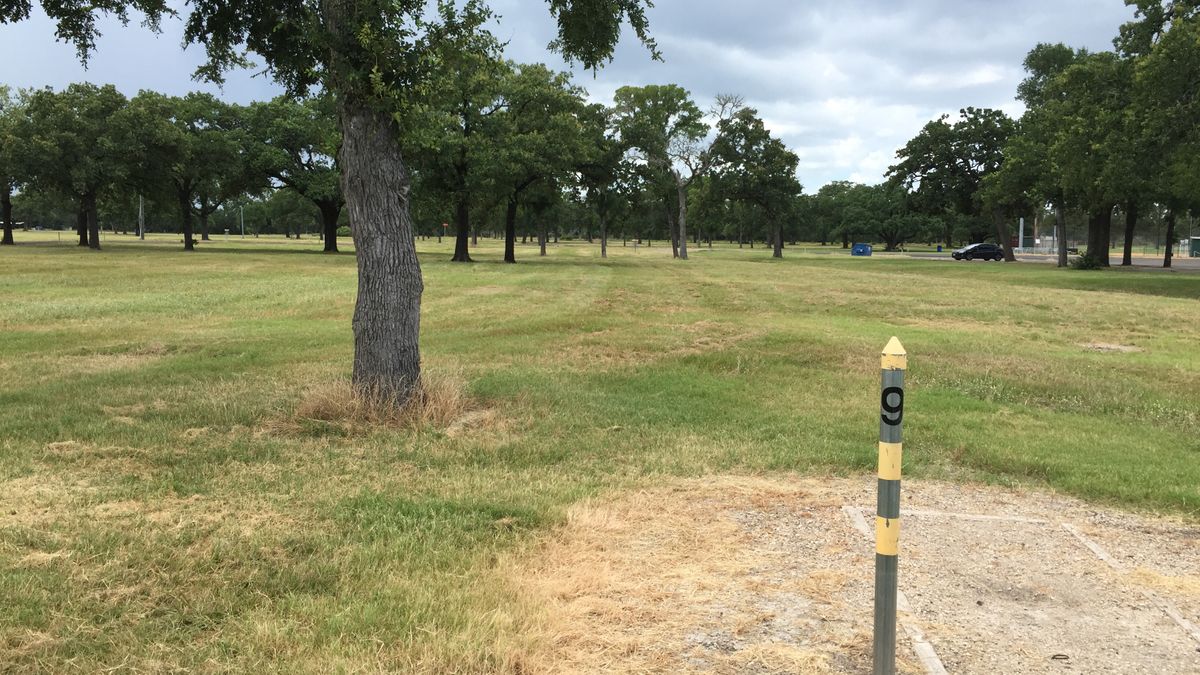 Hole 9