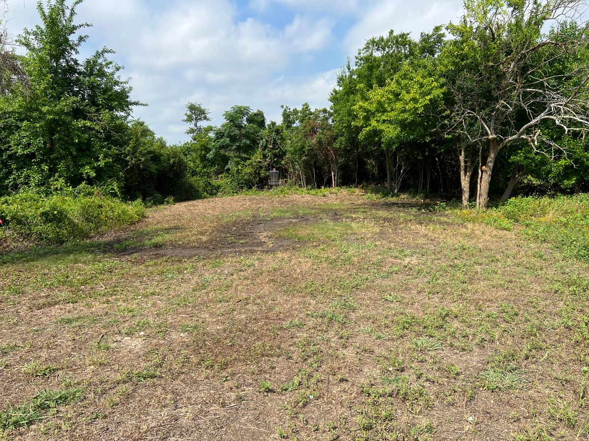 Hole 11 approach