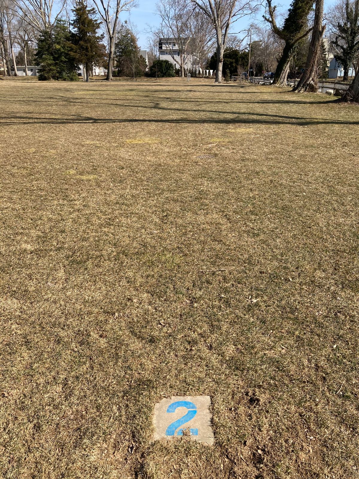 Average hole. Great for putters and technical game